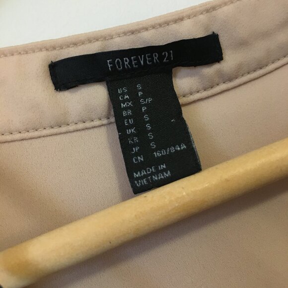 Classy Sheer Bisque and Black Trim Tunic Neck Blouse - Picture 12 of 16